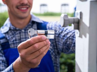 Cumhuriyet Mahallesi Acil Çilingir Hizmeti